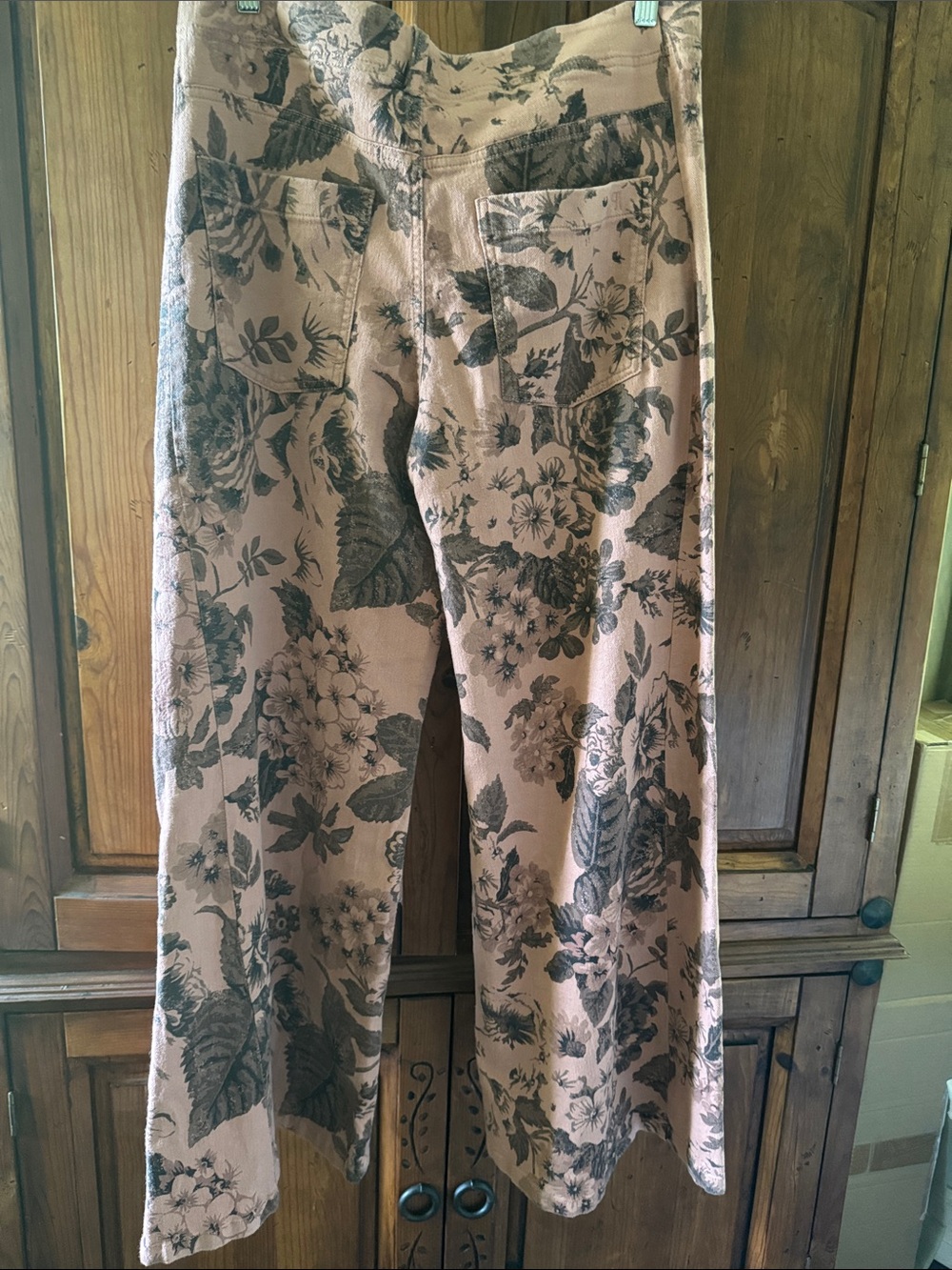 NWT ANTHROPOLOGIE ADI PINK FLORAL LINEN BLEND PANTS. SIZE 30. - Picture 9 of 12